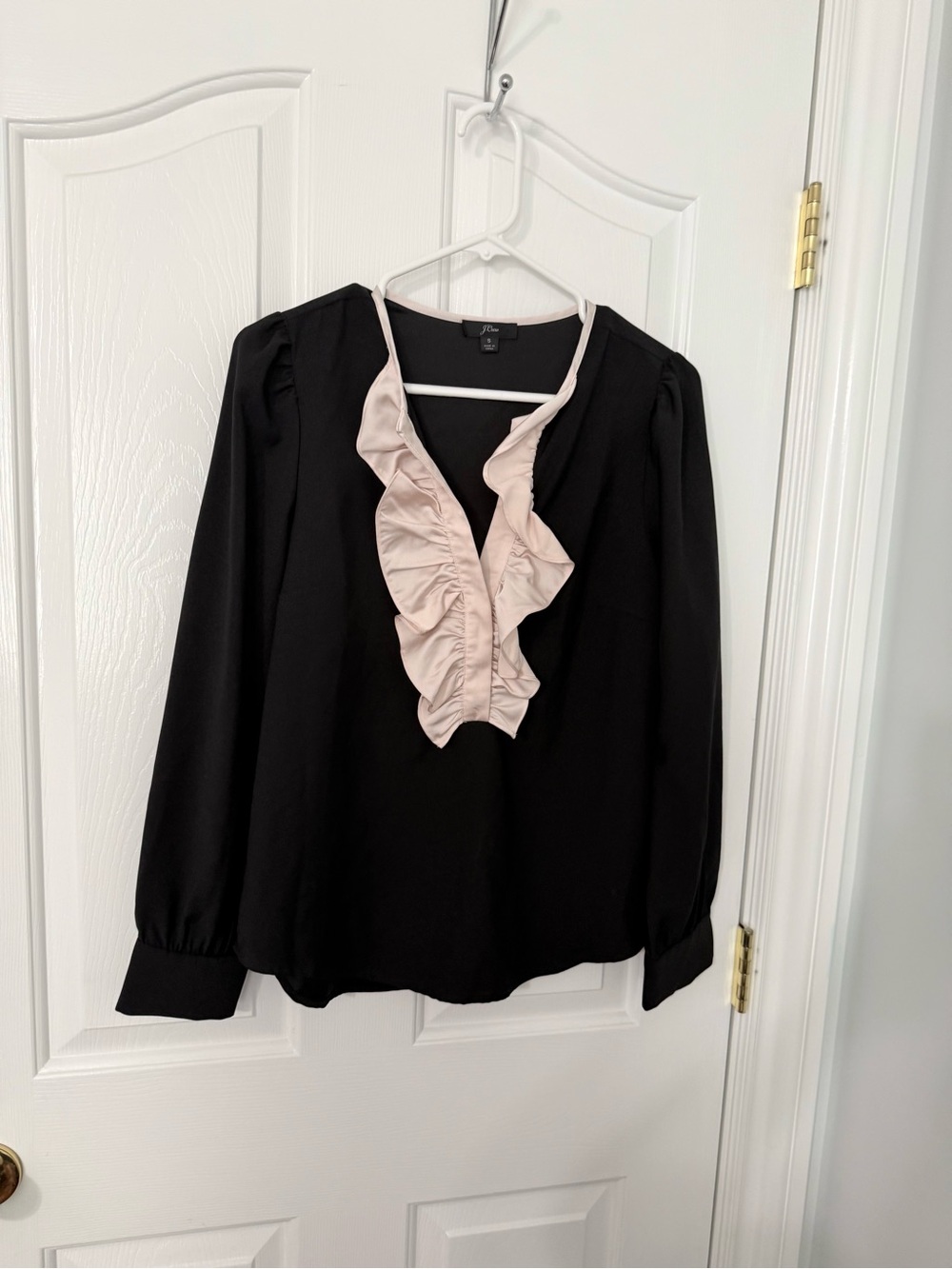 Jcrew Black flowy Ruffle V-Neck Blouse with Cream Trim size small